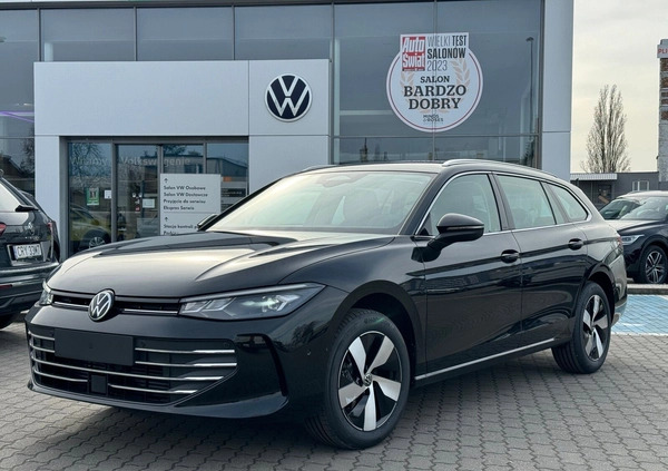 Volkswagen Passat cena 199990 przebieg: 1, rok produkcji 2024 z Kudowa-Zdrój małe 497
